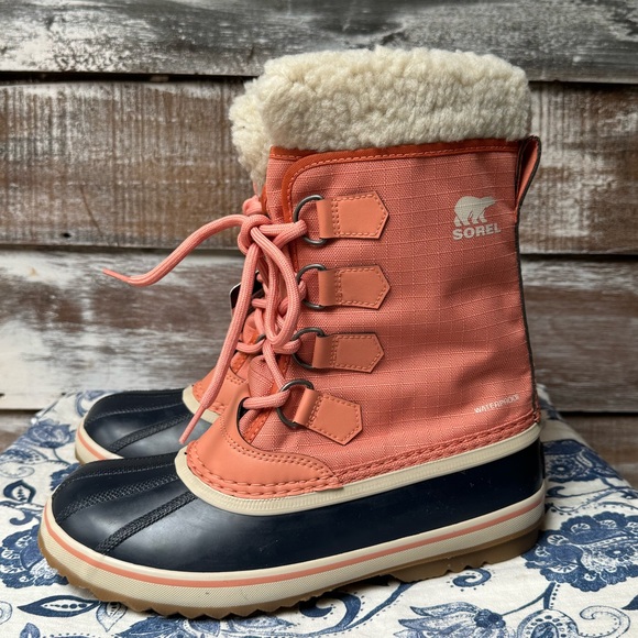 ❄️NWT❄️ Sorel Winter Carnival Boot - Picture 5 of 15
